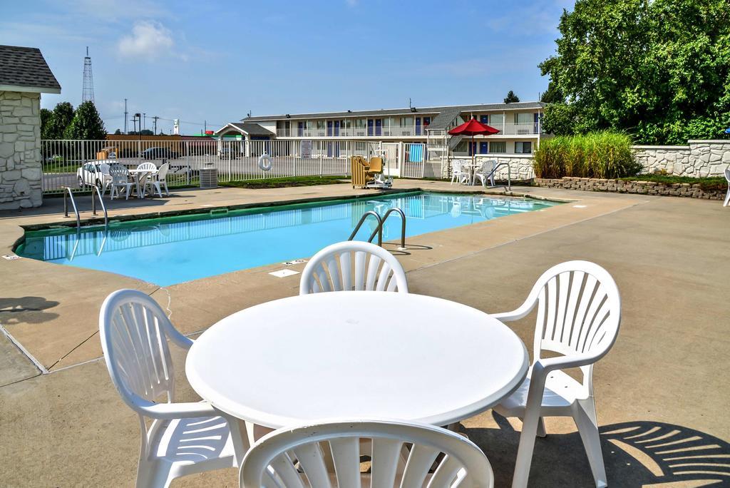 Motel 6-Saint Joseph, Mo Ngoại thất bức ảnh